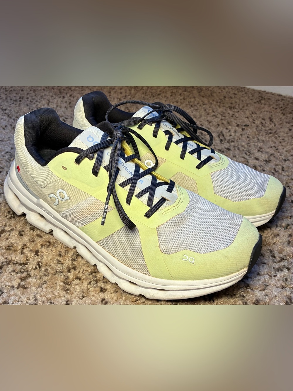 On Cloud Cloudrunner running shoes women's sneakers size US 10
